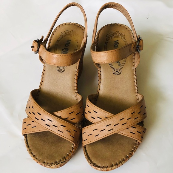 Tan Wedge Sandals with ankle buckle - Picture 3 of 4